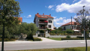  Apartments Onorina  Задар